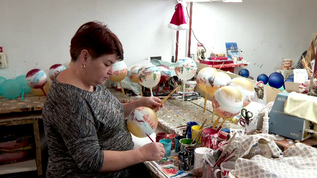 Afacerea profitabilă de sezon care se confruntă cu lipsa angajaților. Meșterii pot câștiga până la 8.000 de lei pe lună