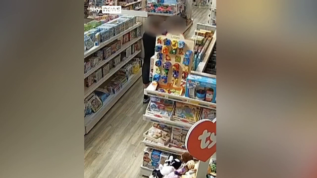 Motivul pentru care magazinele din Marea Britanie au introdus camere cu recunoaștere facială. Sistemul dă uneori rateuri