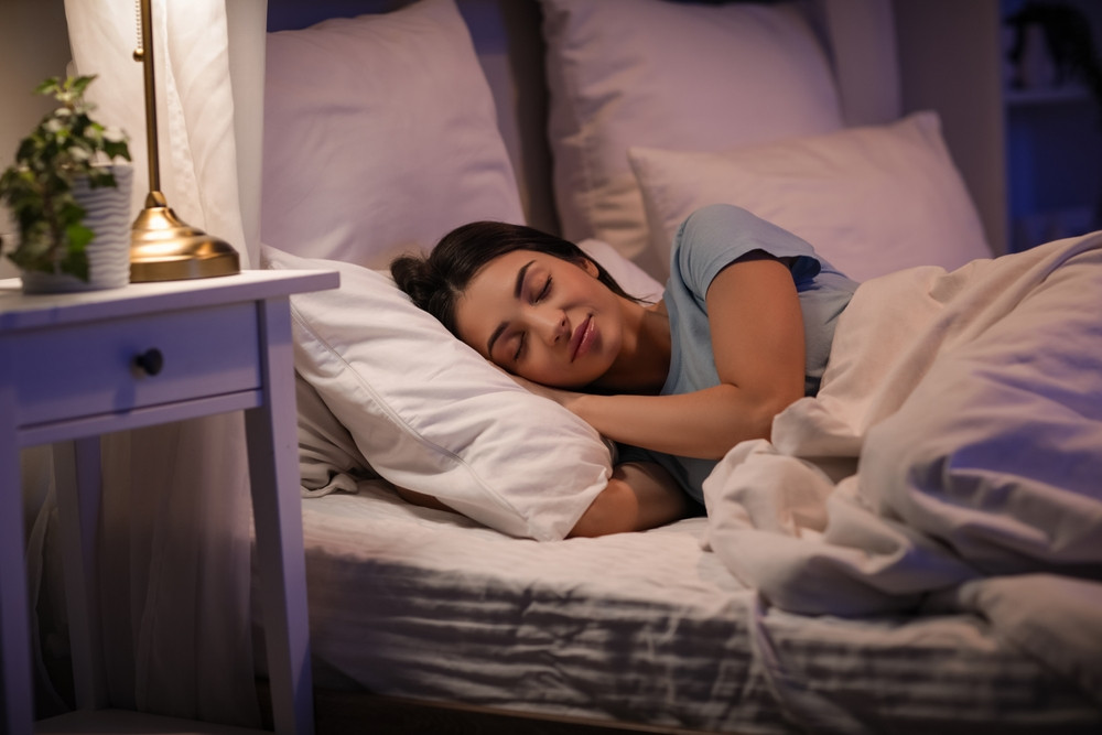 Studiu: Proteina tinereții fără bătrânețe pentru creier. Cum poate îmbunătăți somnul și dispoziția