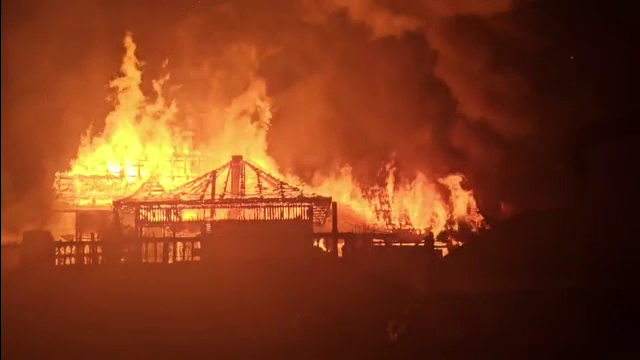 Un bărbat de 50 de ani a murit încercând să salveze casa nepotului său de un incendiu, în Argeș