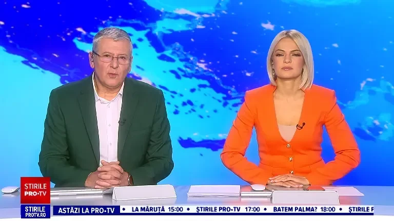 Urs de 250 de kilograme, instalat sub casa unei familii din California. Autoritățile nu reușesc să-l alunge