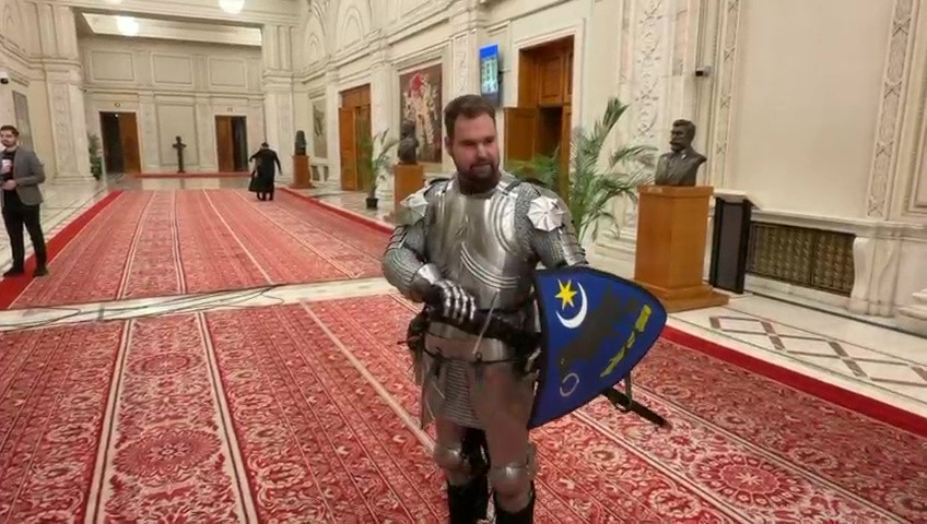 Parlament, armura, Ilie Toma