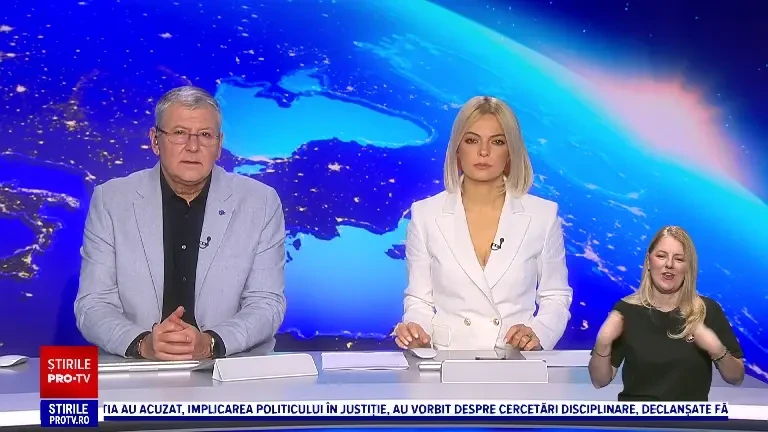 Ambarcațiuni „înghițite” de pământ în Marea Britanie: zece persoane, salvate în ultimul moment