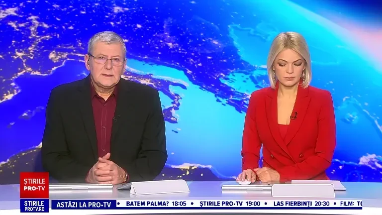 Un camion încărcat cu lemne a luat foc pe un drum din județul Neamț. Șoferul a dat alarma la 112