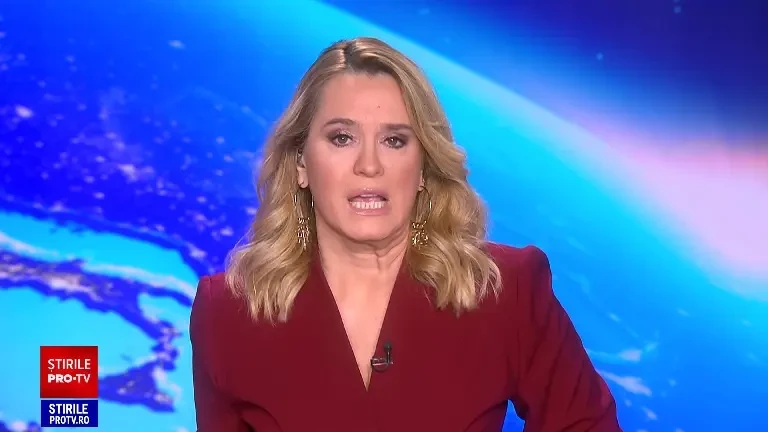 Îmbrăcați în port popular specific zonei, maramureșenii i-au făcut pe musafirii care au tras la ei să trăiască experiența unui Crăciun autentic