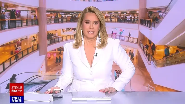 ”Tradițional românesc”. Ca de fiecare dată, mall-urile au fost pline în a doua zi de Crăciun: ”Am venit și noi să mâncăm”