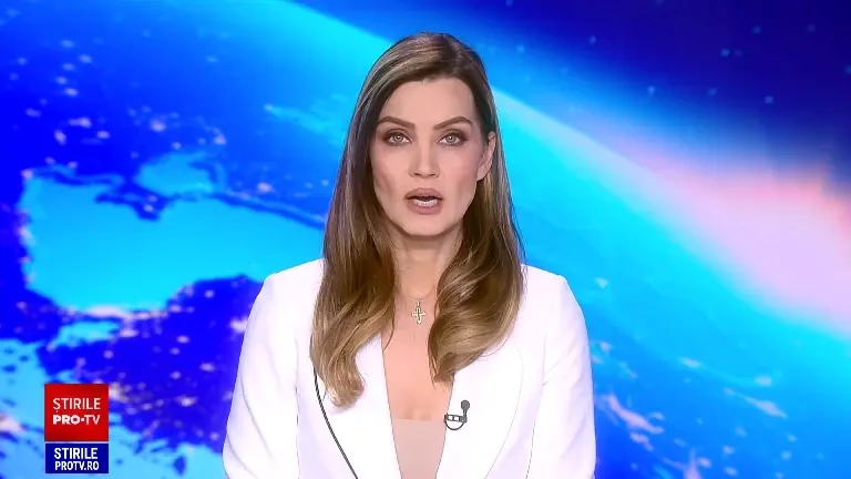 Cum a aterizat un avion pe aeroportul din Cluj-Napoca, în timpul unor rafale de 90 de km/h. Imagini spectaculoase