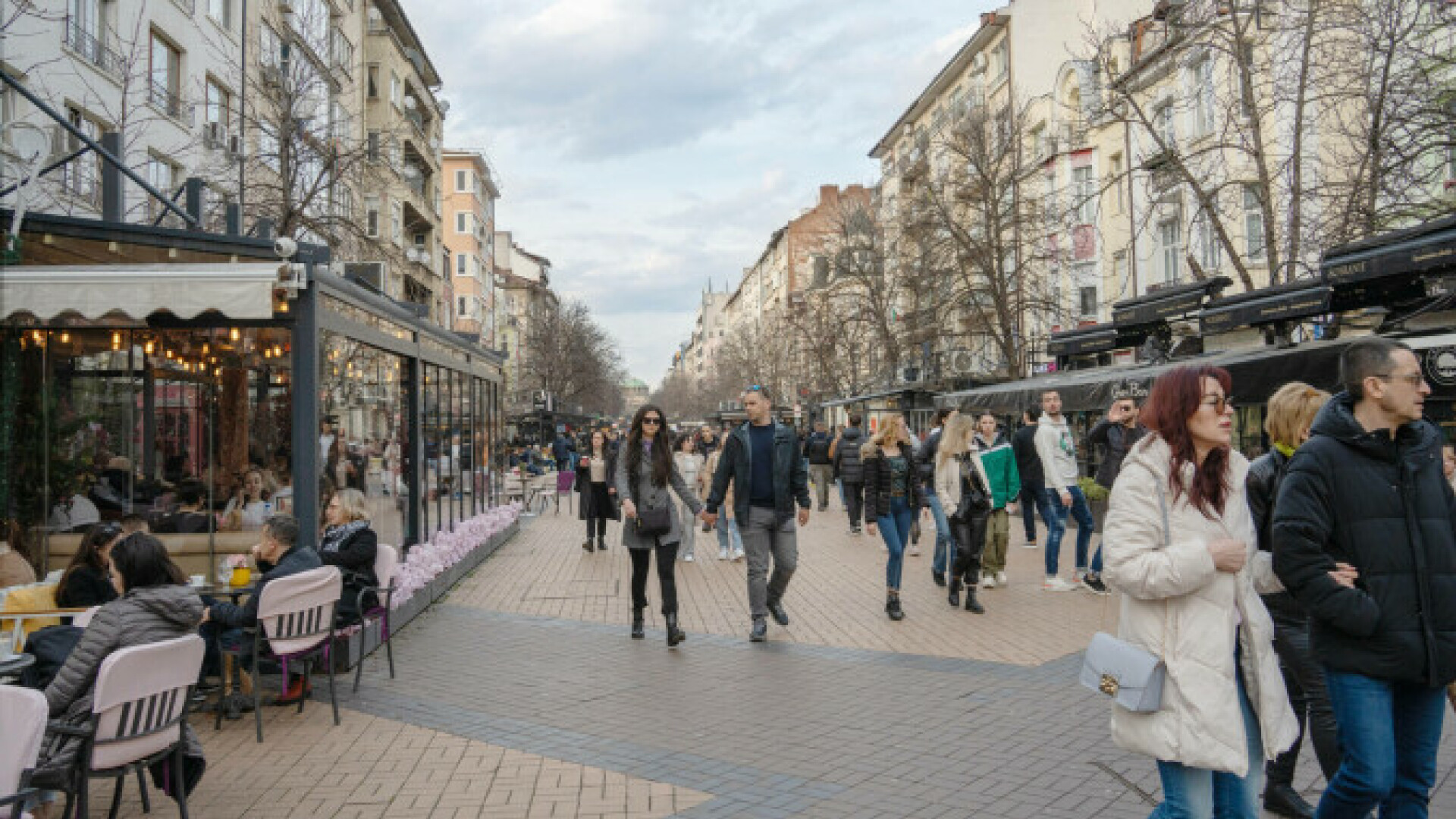 Bulgaria a trecut oficial la euro la aproape 20 de ani de la aderarea la Uniunea Europeană: „Este un semn de apartenenţă”