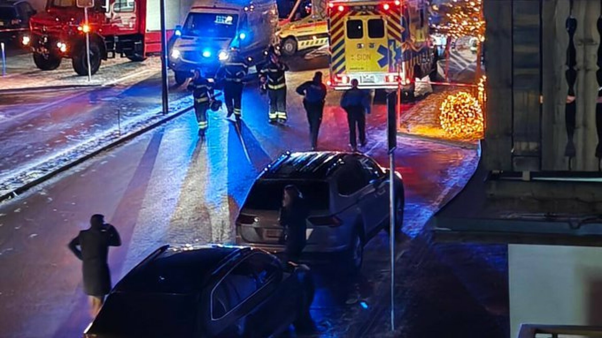 Reacția emoționantă a unui bătrân care își caută cu disperare nepoata dispărută în tragedia din Elveția: „Eu îi consolam”