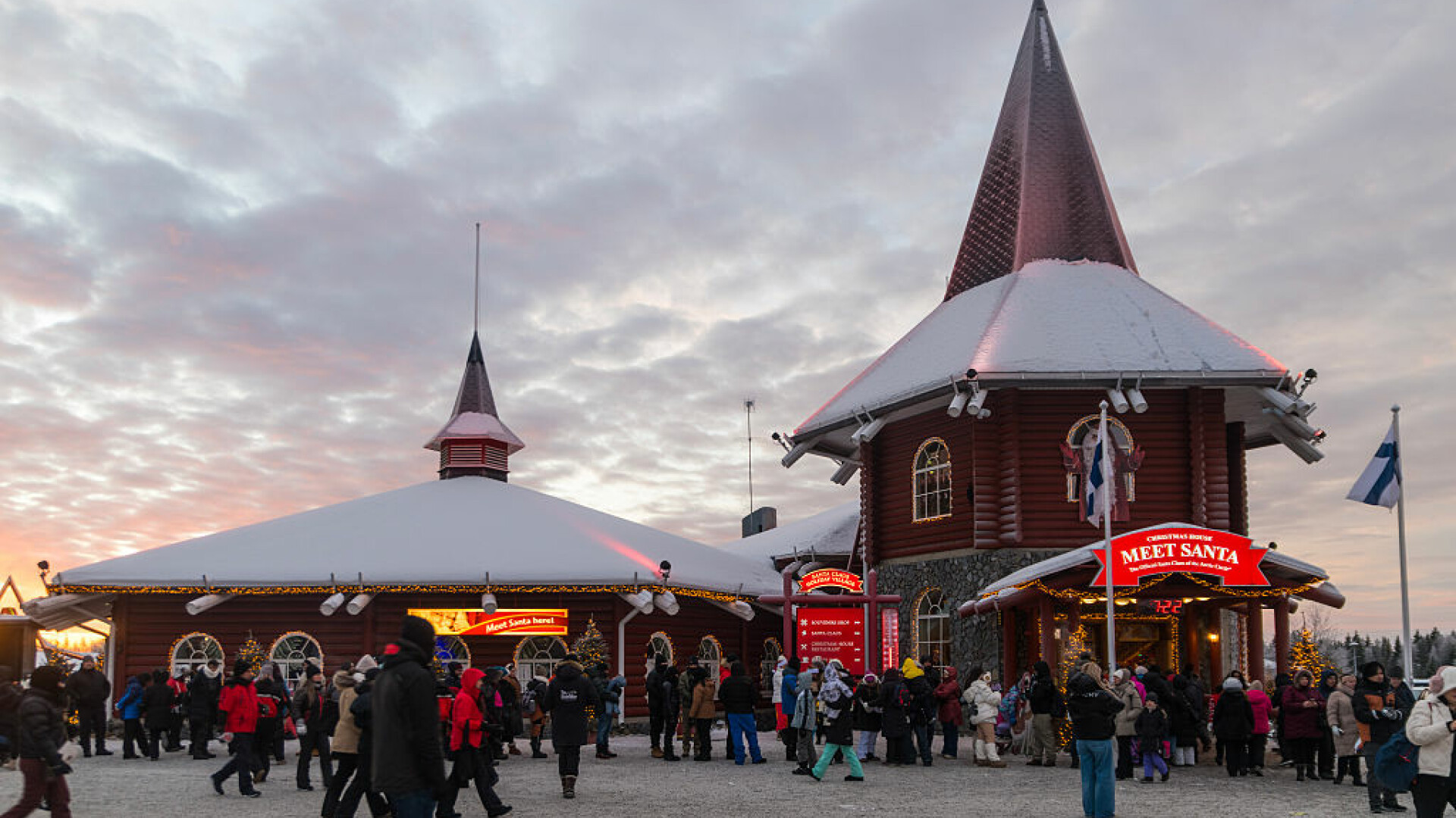 Locul invadat de turiști în fiecare iarnă. Face față cu greu numărului mare de vizitatori. Care este principala atracție