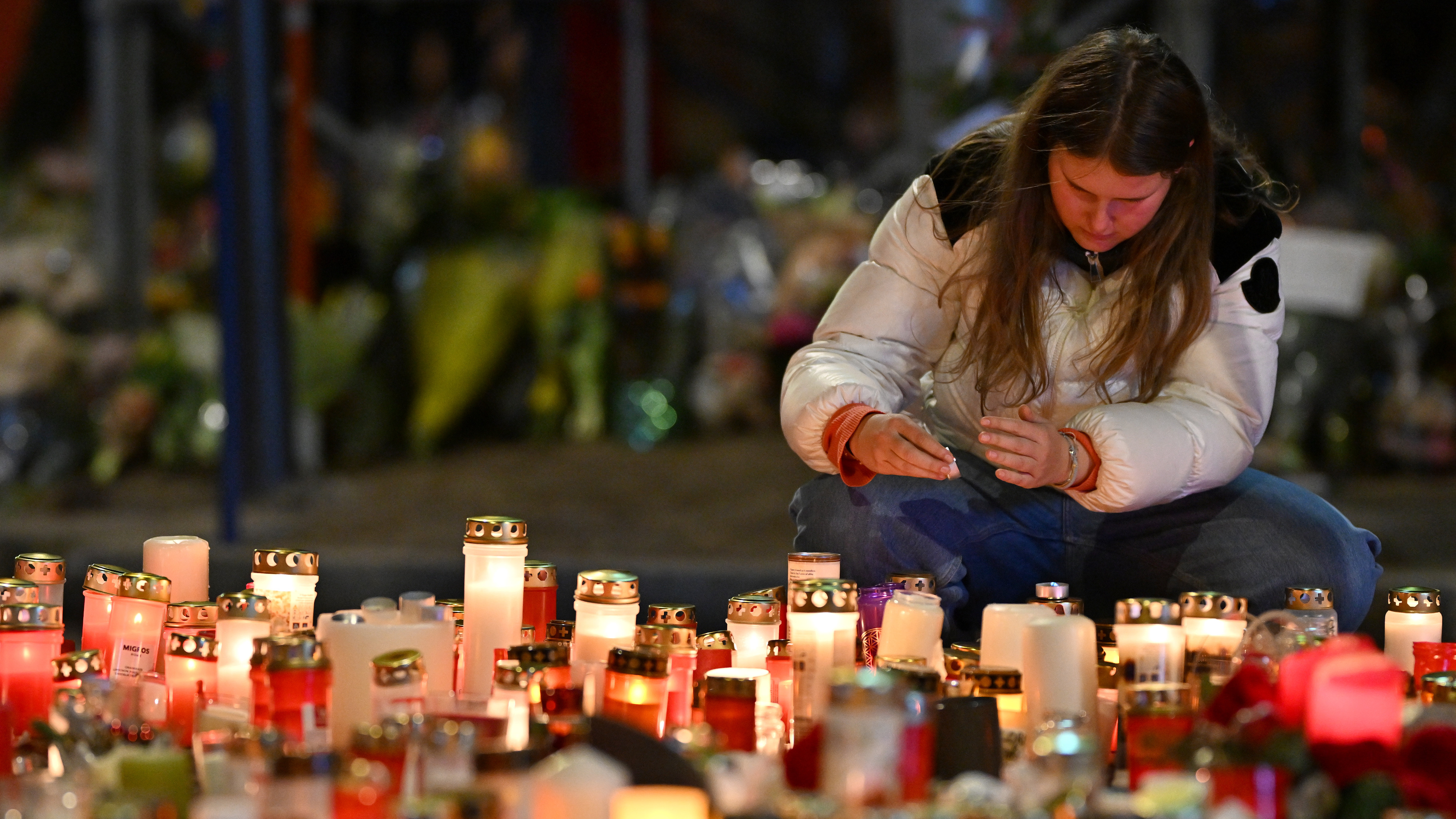 Dosar penal după tragedia din Elveția. Administratorii barului, acuzați de omor din culpă pentru moartea a 40 de persoane