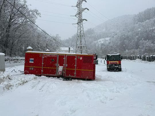 Patru drumuri sunt blocate în județul Alba din cauza zăpezii. Care sunt rutele alternative