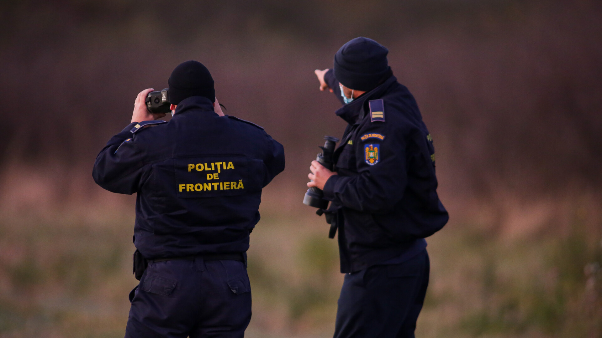 Descoperire la Vama Giurgiu. Ce au găsit polițiștii în interiorul unei mașini. FOTO