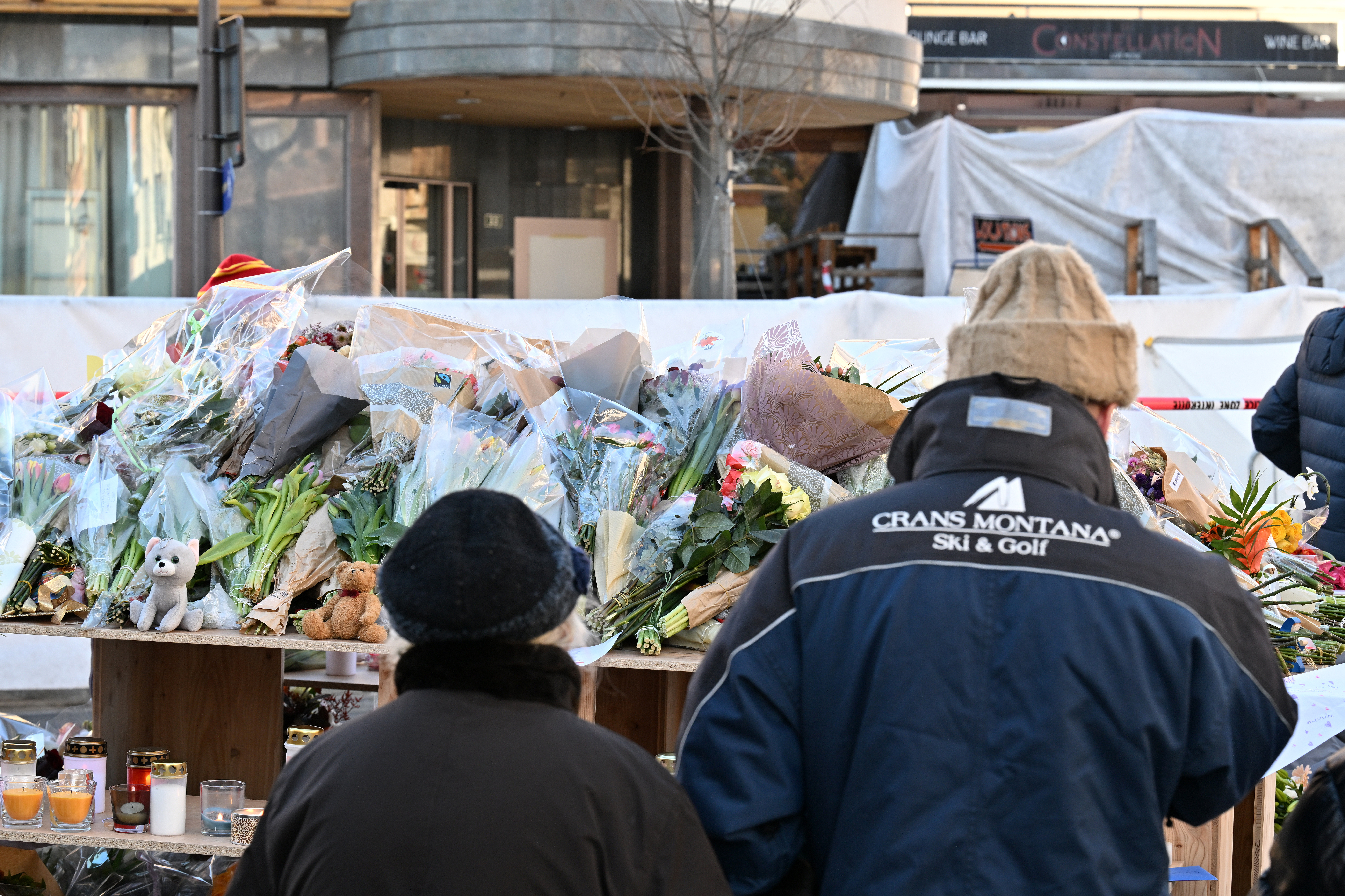 Tragedia din Crans-Montana. Primarul localității: „În ultimii cinci ani nu se făcuseră verificări ale siguranței la incendiu”