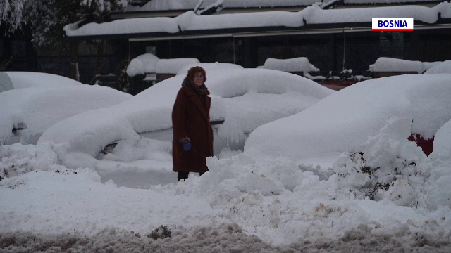 Ninsorile și gerul provoacă haos în vestul și centrul Europei. Zăpezile abundente au blocat drumuri, trenuri și aeroporturi