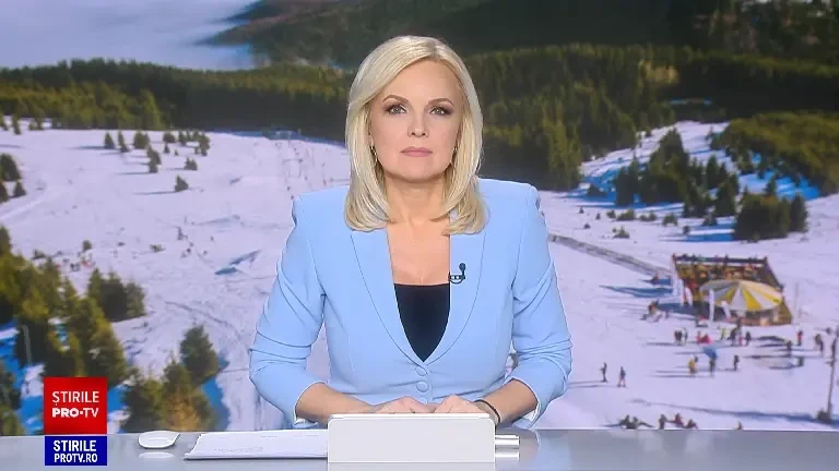 Românii au luat cu asalt stațiunile de schi după sărbători. „E foarte aglomerat, pârtiile arată într-o stare deplorabilă”