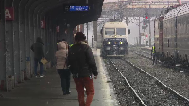 CFR ia măsuri speciale pentru gerul extrem din 17–21 ianuarie. Avertisment pentru călători privind posibile întârzieri