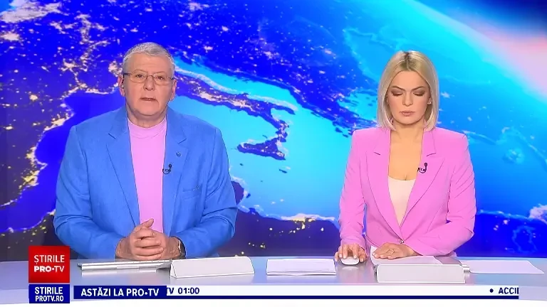 Decorațiunile de sărbătoare, puse la intrarea într-o băcănie din județul Suceava au fost furate de două ori