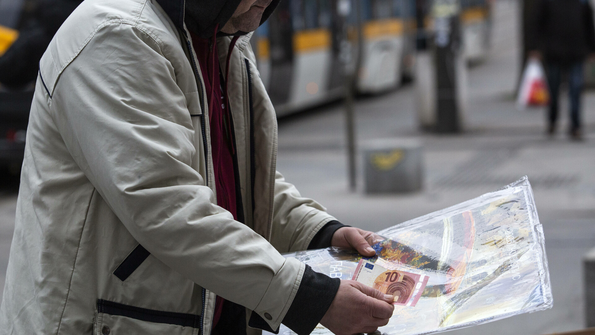 Poliția prețurilor. Peste 1.000 de plângeri în Bulgaria din cauza celor care ar fi scumpit fără motiv după trecerea la euro