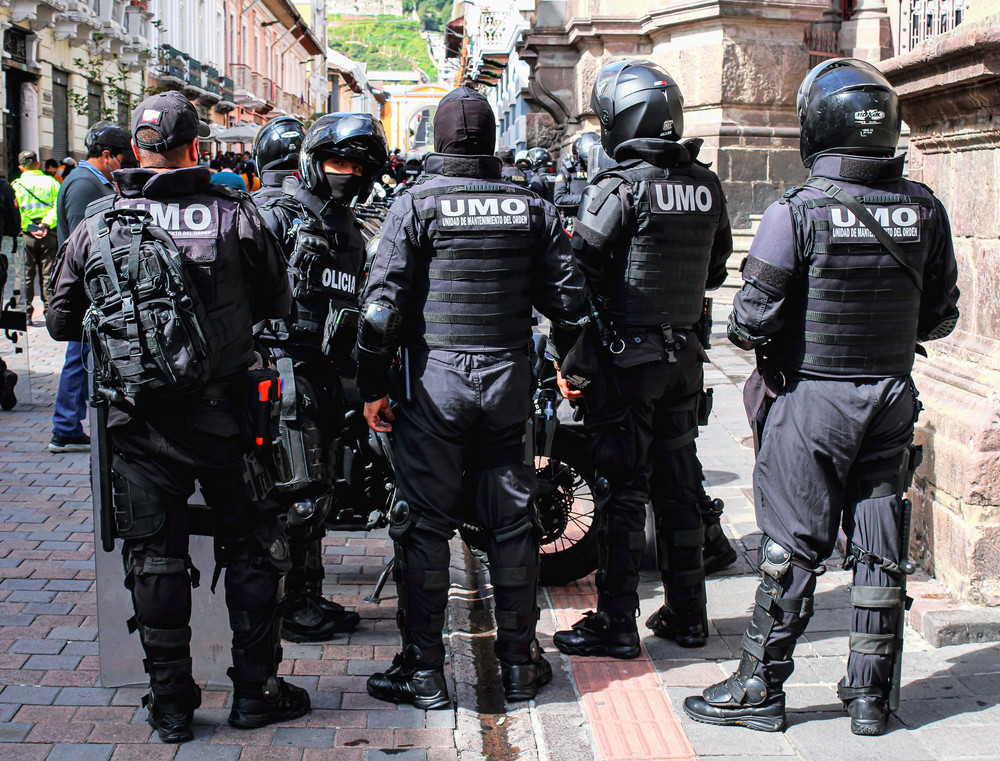 Descoperire de groază. Cinci capete umane, atârnate de frânghii pe o plajă pitorească din Ecuador. Ce spune poliția