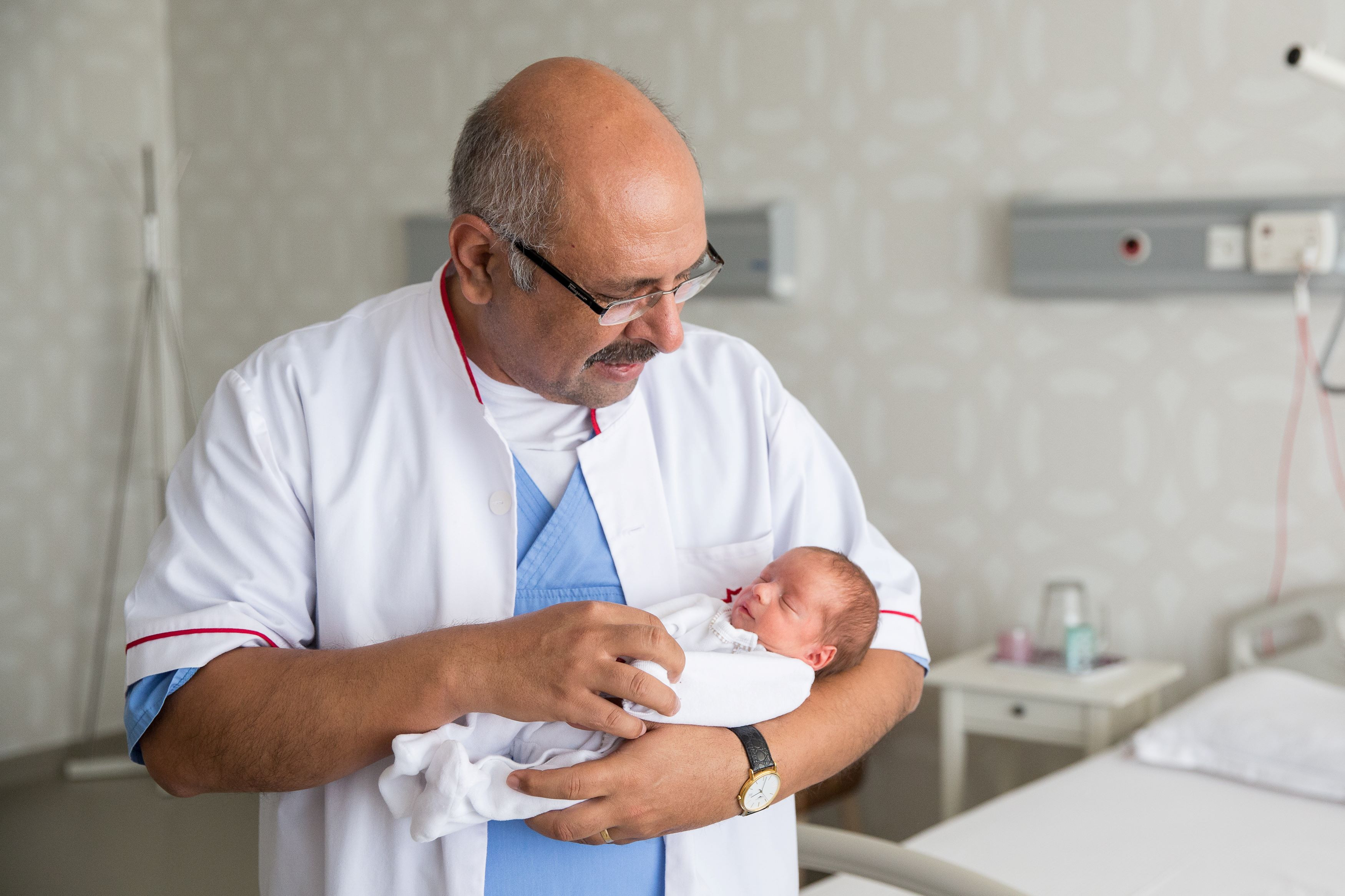 (P) REGINA MARIA marchează o nouă etapă &icirc;n medicina materno-fetală din Rom&acirc;nia