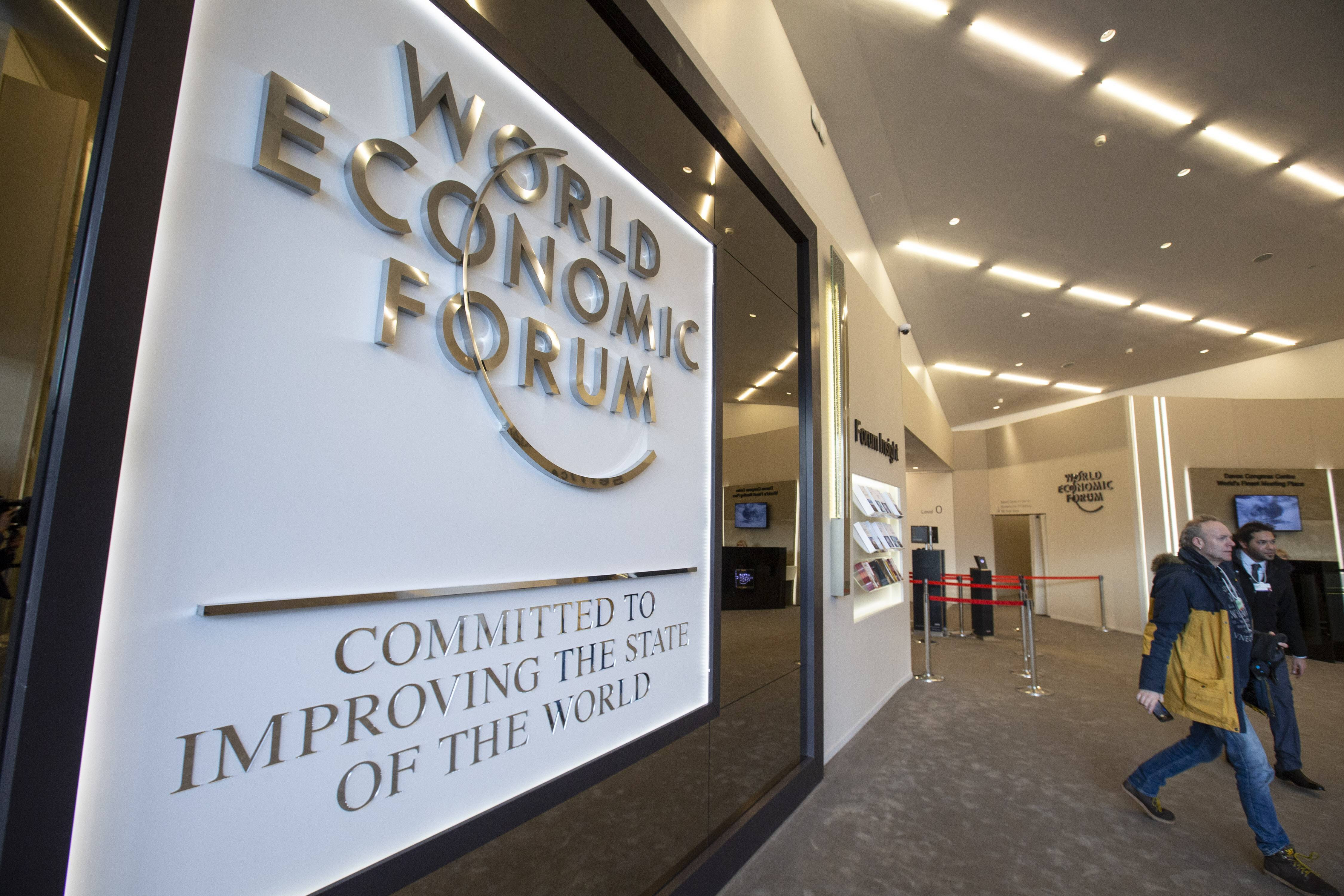 România, cu cea mai mare delegație guvernamentală de până acum la Forumul Economic Mondial de la Davos