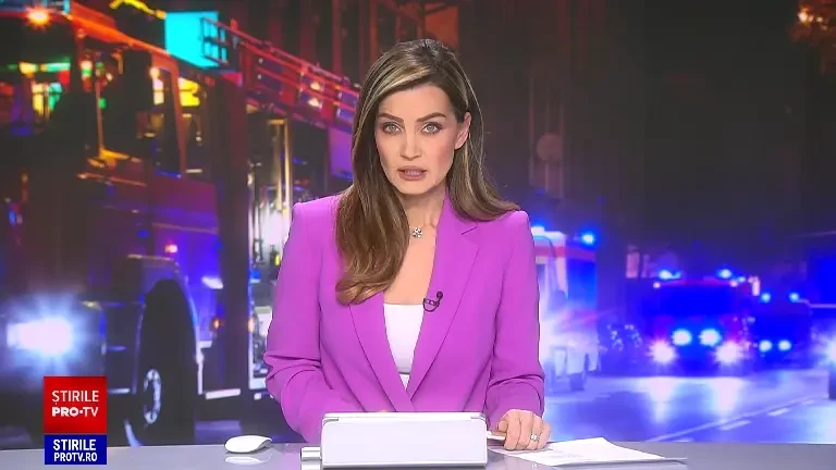 Două persoane care au suferit arsuri, duse de urgență la spital în urma unui incendiu produs la o casă din București