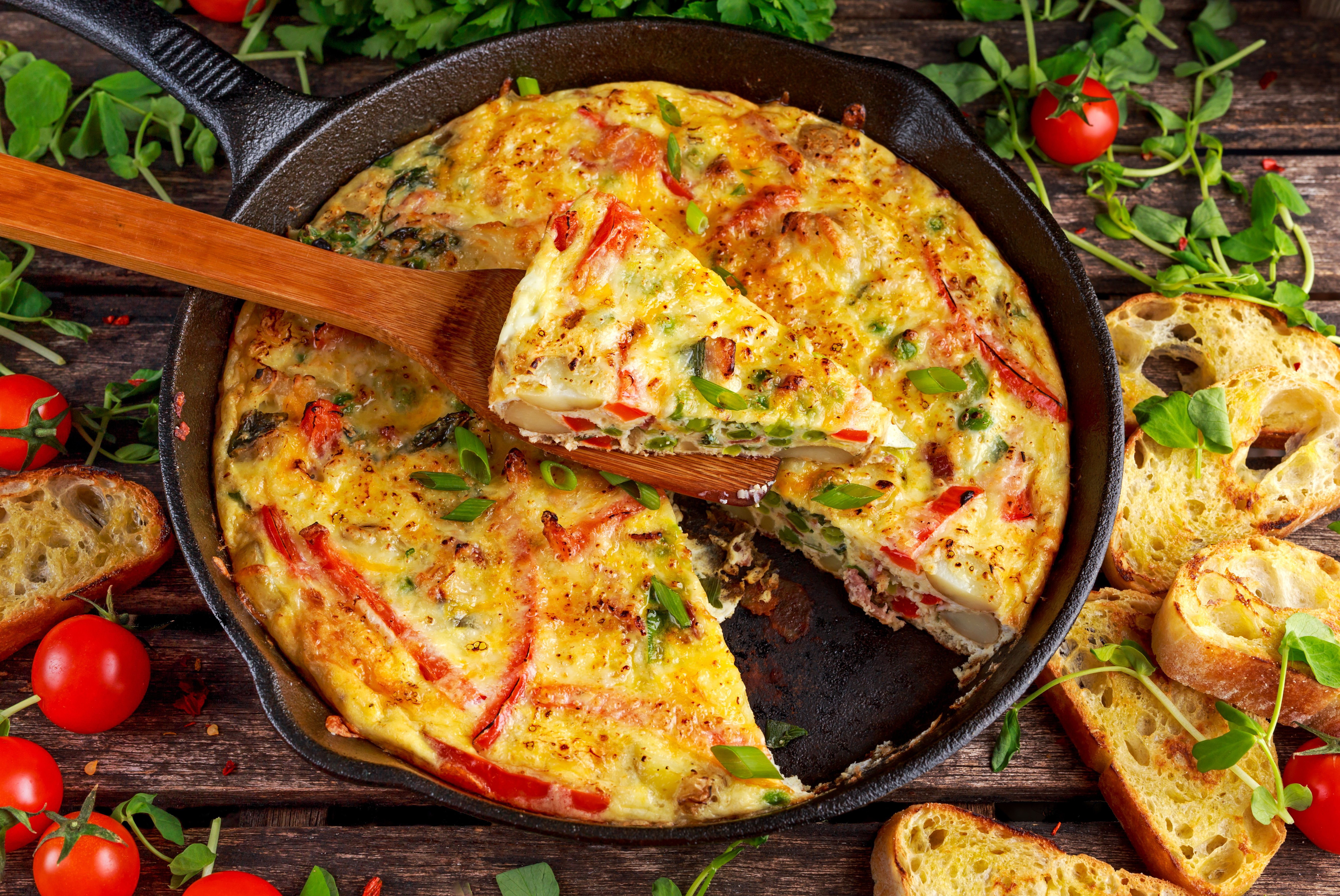 Frittata, omleta supremă. Cum se prepară rețeta originală și ce ingredient o face specială