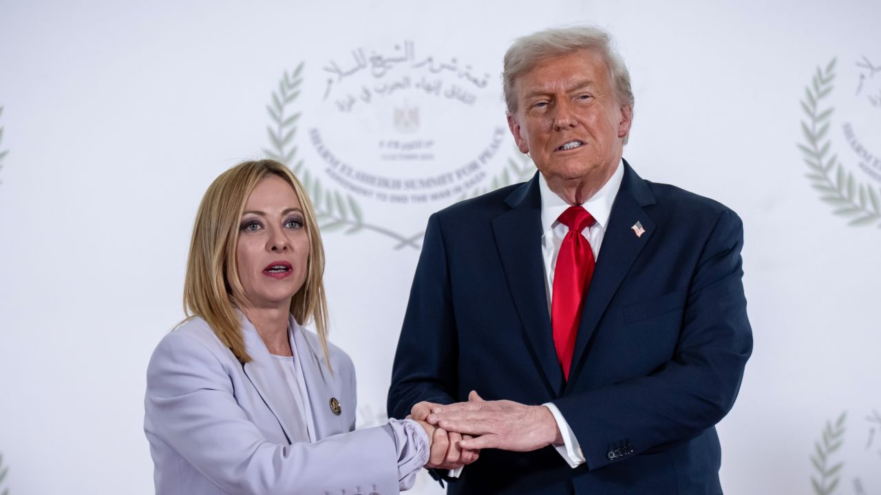 Donald Trump reaprinde conflictul cu premierul italian Giorgia Meloni printr-un mesaj ironic