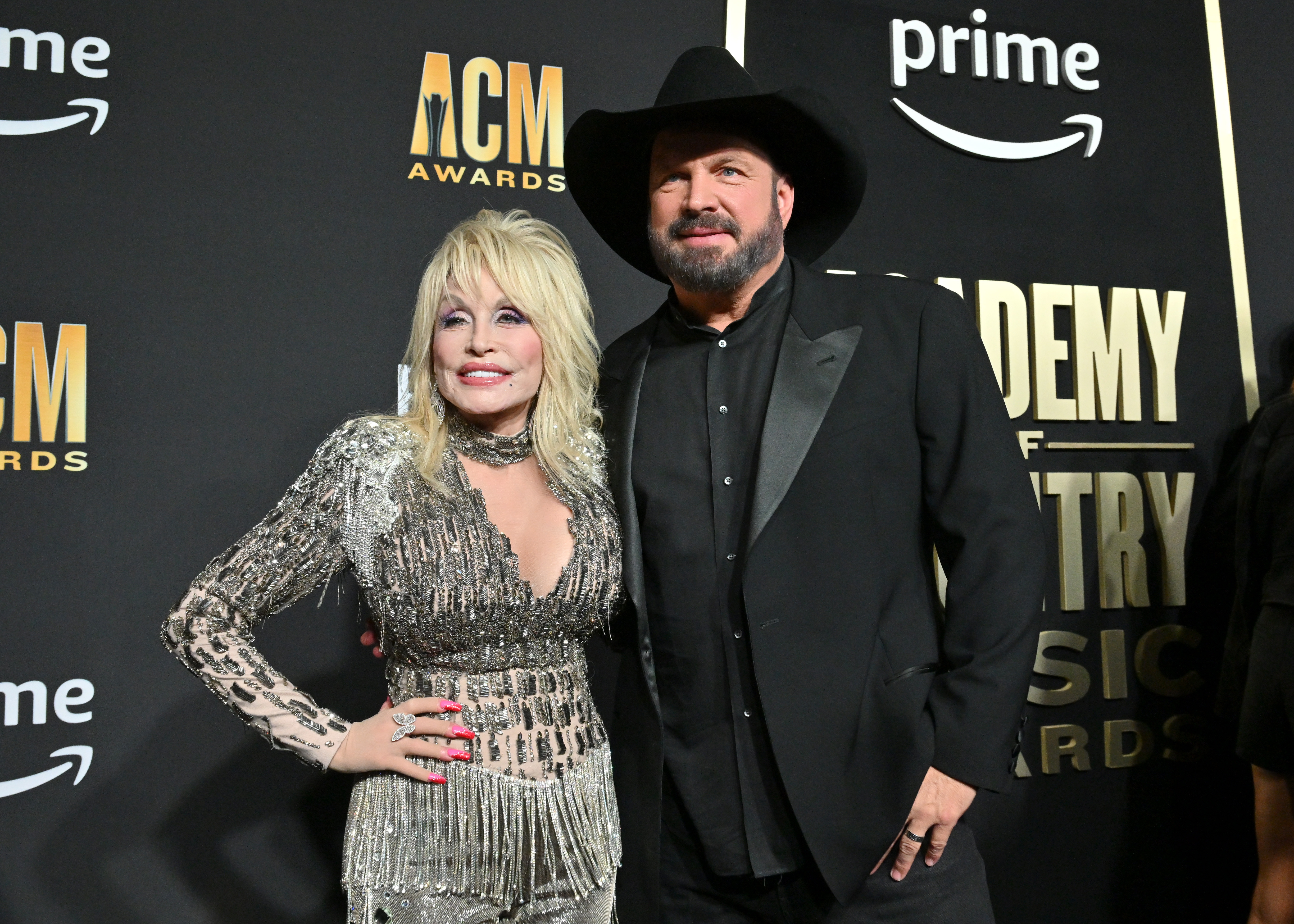 Dolly Parton împlinește 80 de ani. Cariera impresionantă a reginei muzicii country. GALERIE FOTO