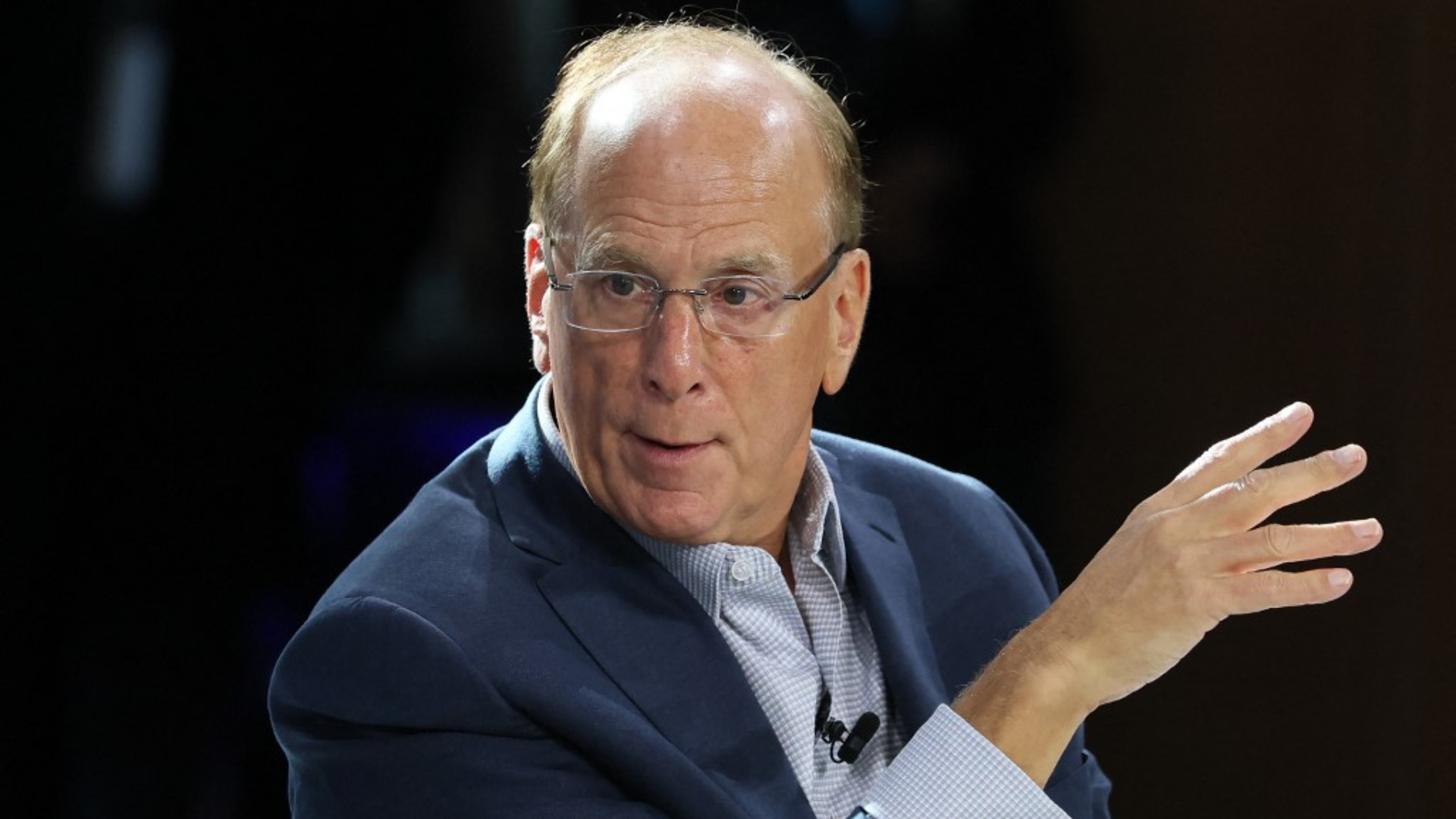 Unul dintre cei mai importanți oameni ai Forumului de la Davos avertizează: „Capitalismul pierde încrederea publicului”