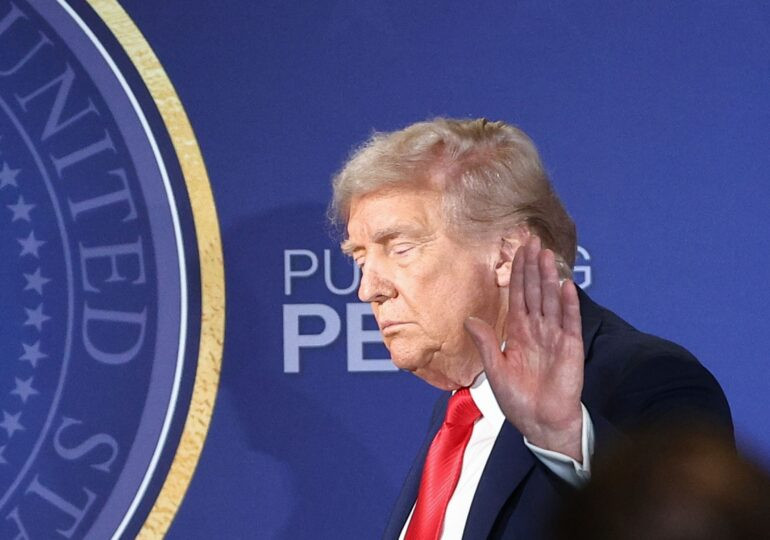 Trump spune că nu există acte pentru Groenlanda. Documentul care &icirc;l contrazice