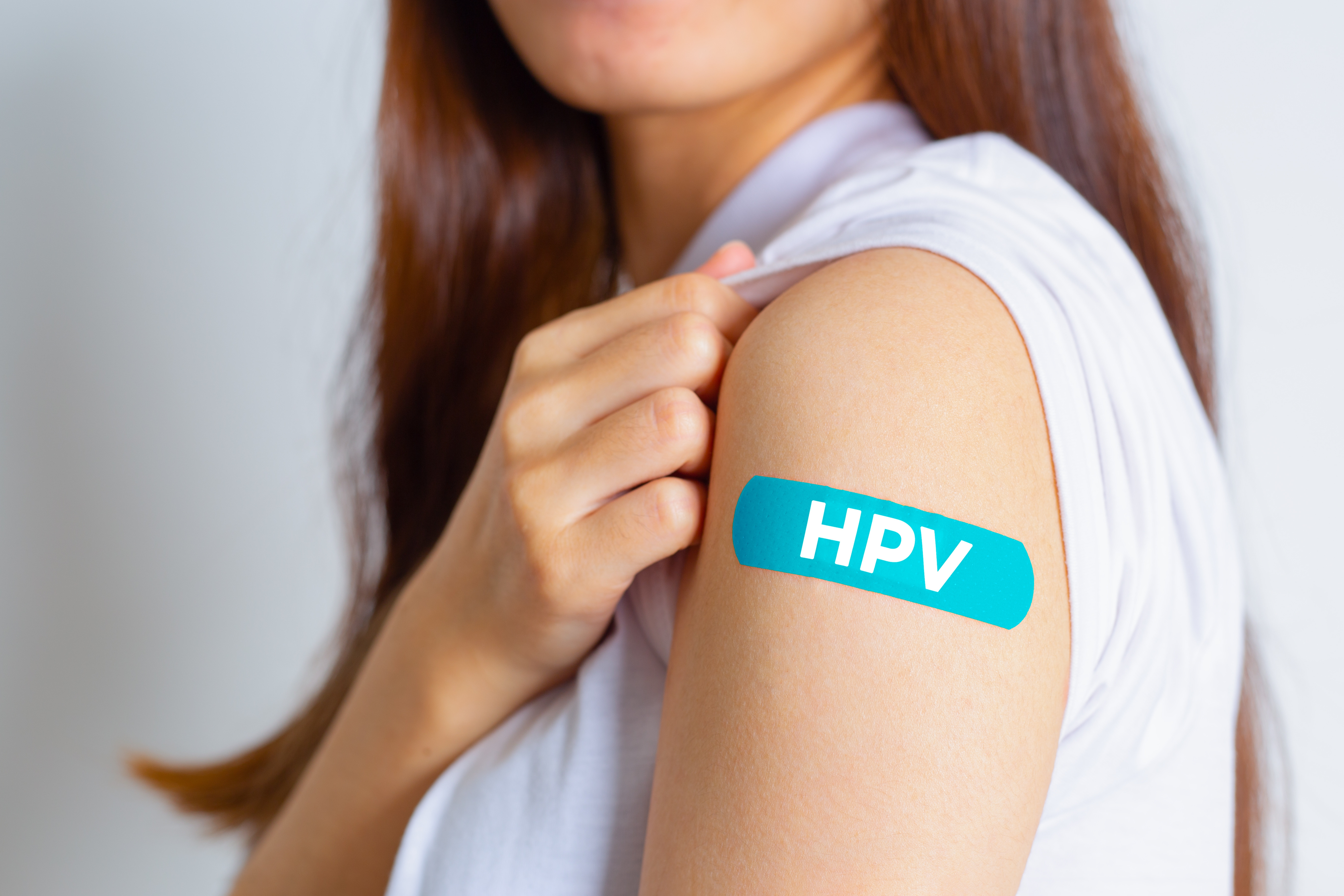Virusul HPV și cancerul de col uterin. Tulpini agresive, leziuni precanceroase și prevenție prin controale medicale anuale