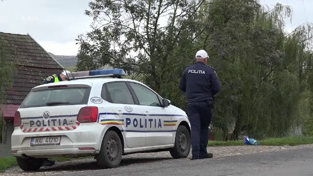 A fost externat copilul &icirc;njunghiat multiplu pentru o kendama, de un coleg. L-a acoperit cu zăpadă și a fugit