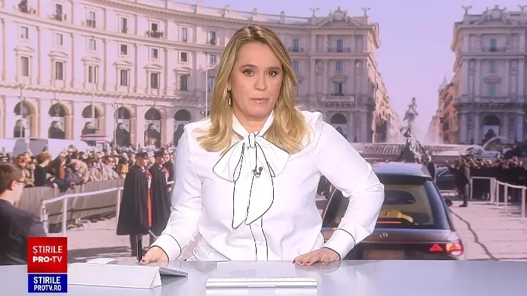 Valentino Garavani a fost condus pe ultimul drum la Roma. Zeci de vedete și personalități l-au omagiat. „El este viața mea”