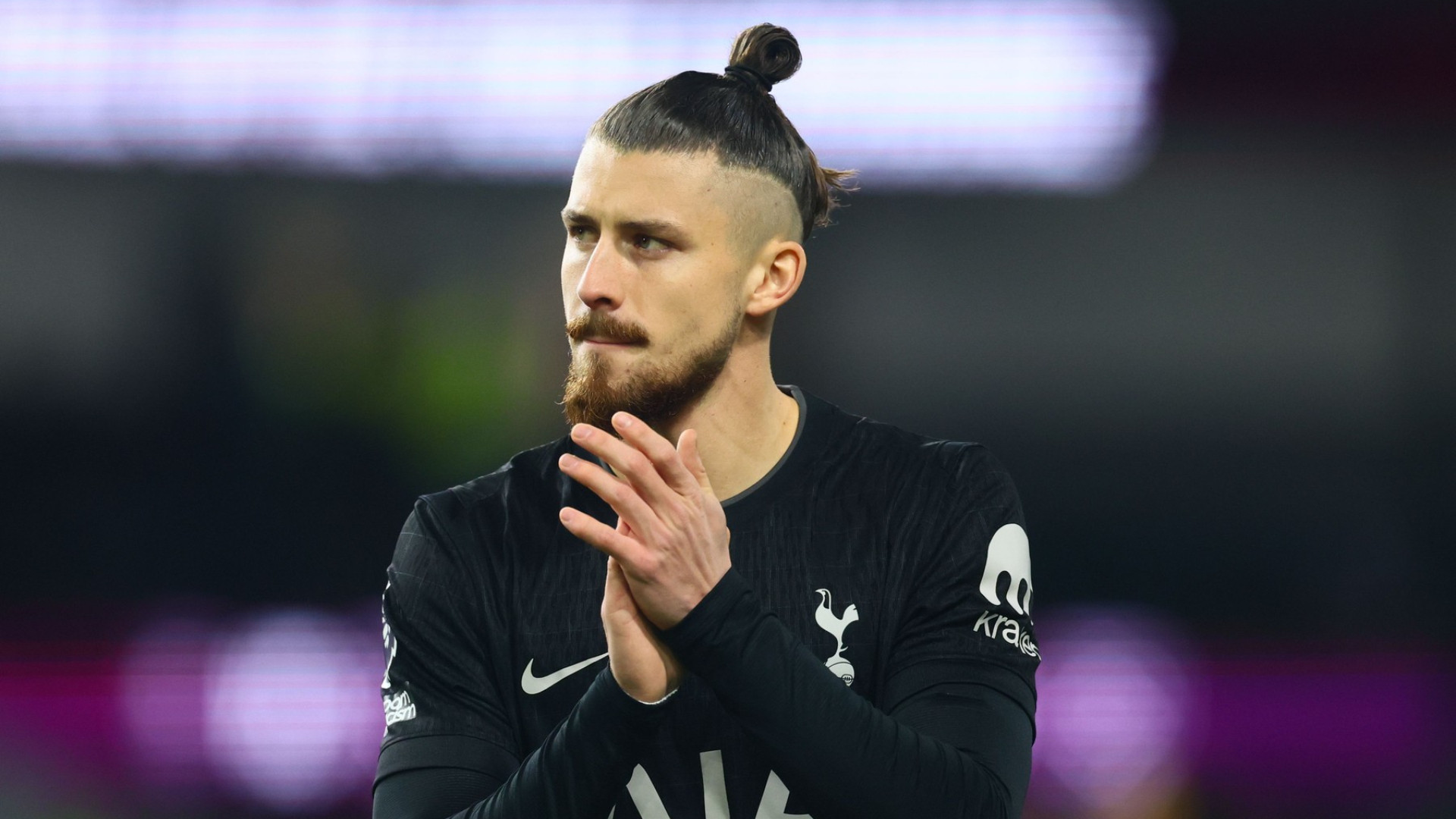 Radu Drăgușin a jucat din nou pentru Tottenham. Rezultatul scos de londonezi în etapa a 23-a din Premier League