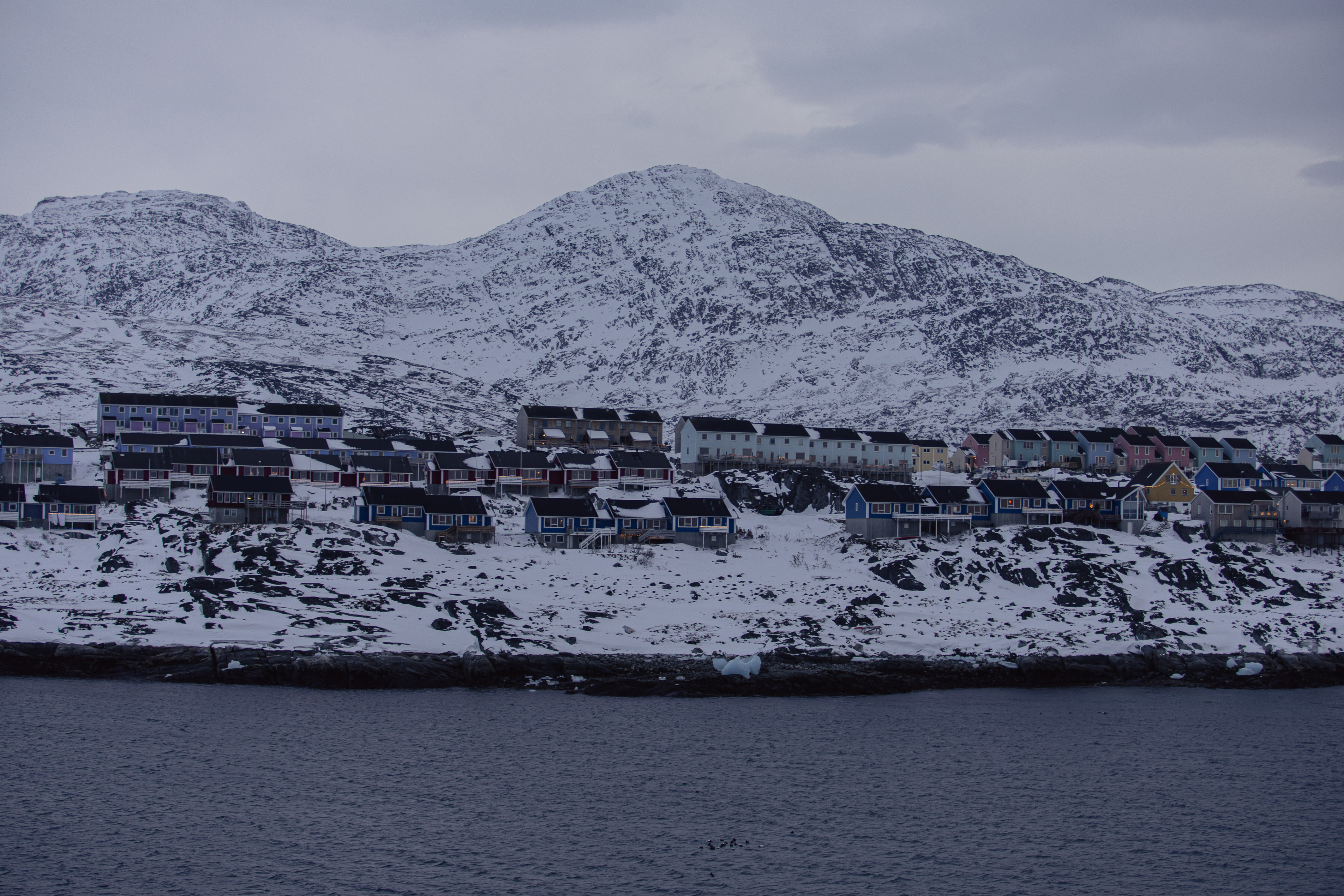 Capitala Groenlandei, &icirc;n beznă totală după o pană de curent. Ce a spus operatorul rețelei de electricitate