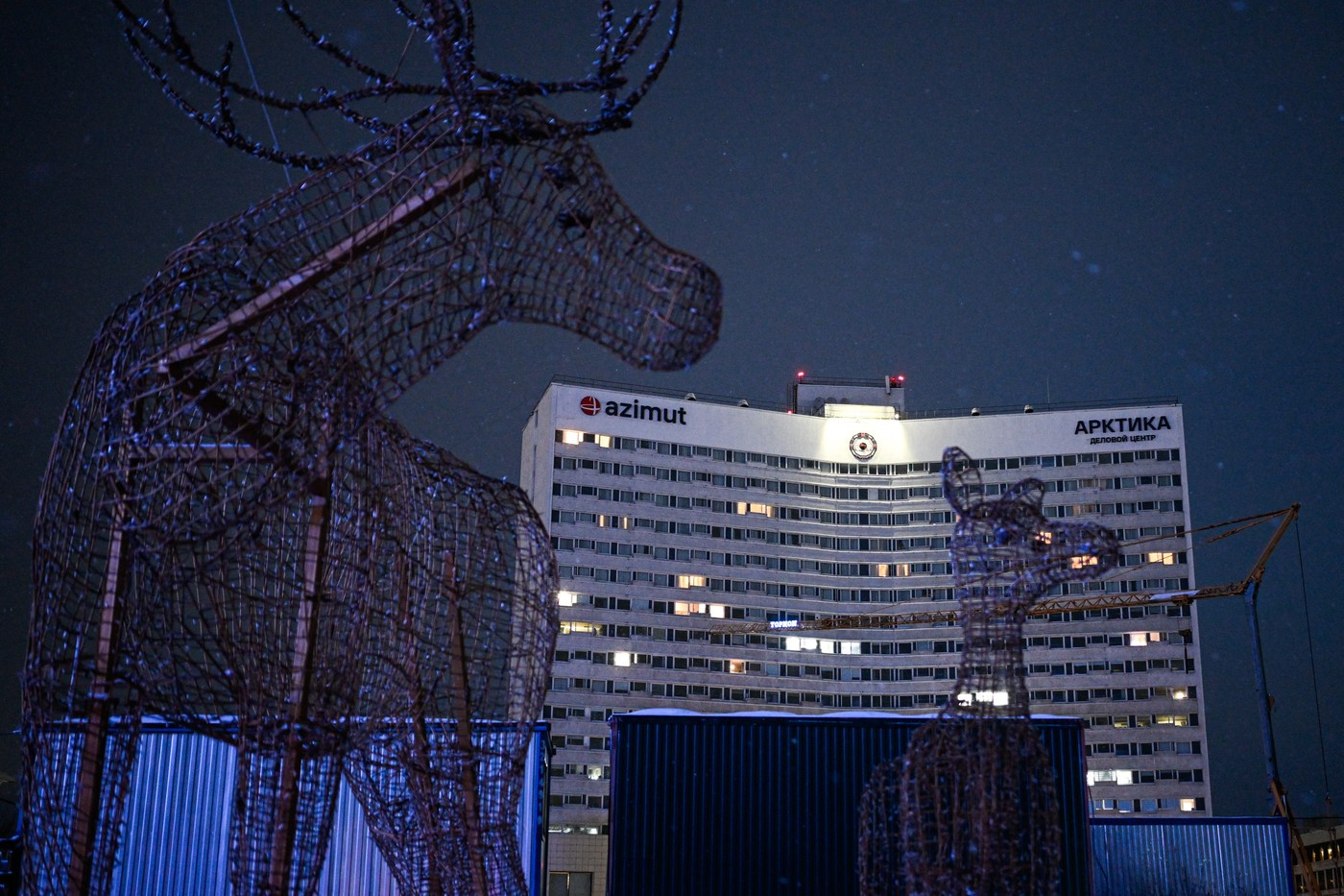 Oraşul care găzduieşte principala bază navală a Rusiei a rămas fără curent. Oamenii au trecut pe generatoare de urgență