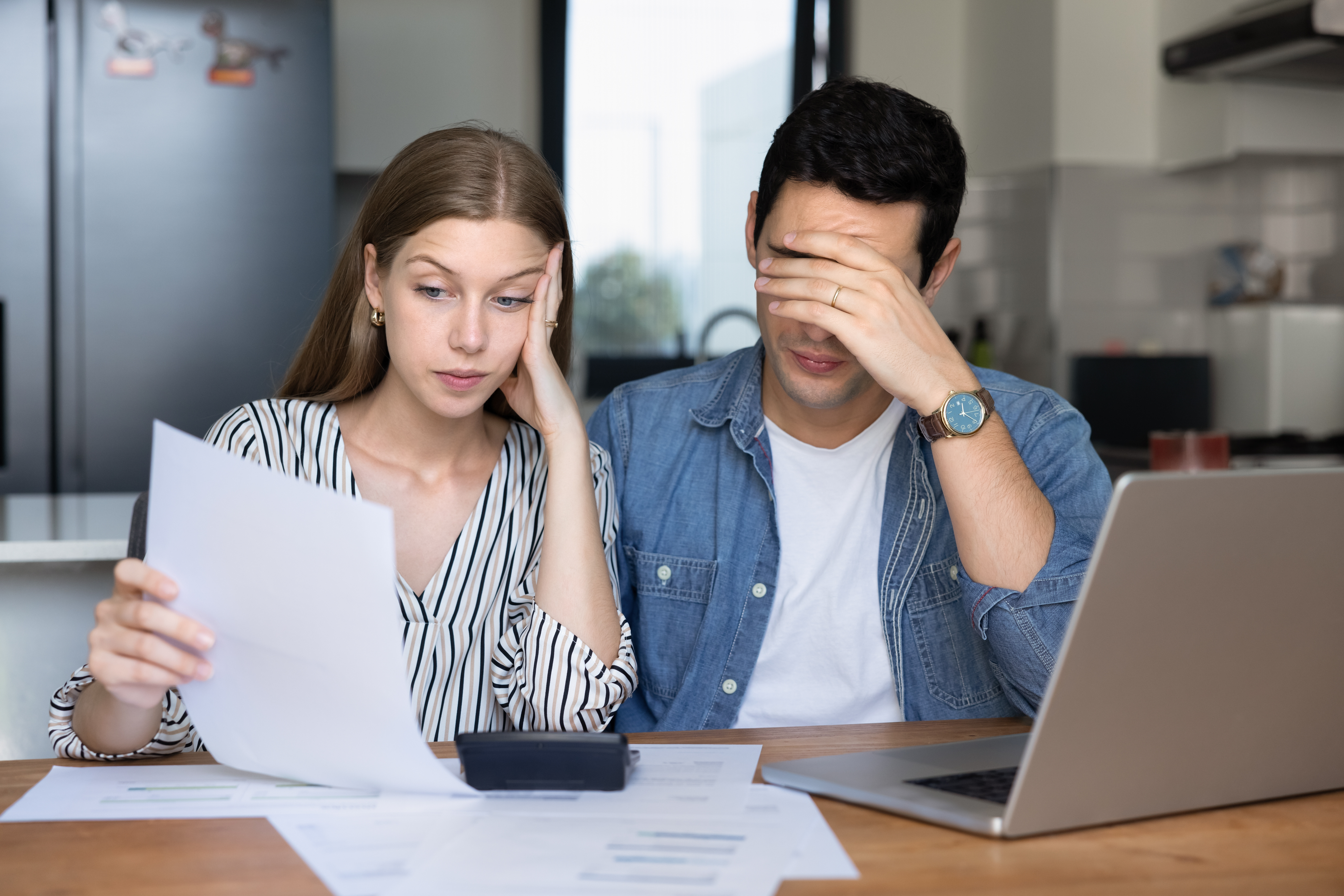 Cu cât se scumpesc gazele de la 1 aprilie, dacă va fi eliminată plafonarea. Simularea AEI arată o ”repoziționare brutală”