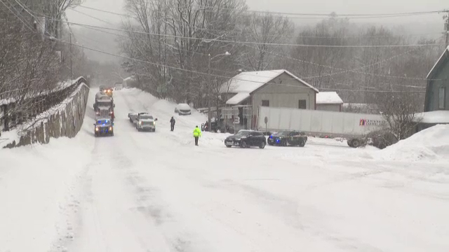 Bilanțul morților crește accelerat &icirc;n SUA. Milioane de oameni, afectați de furtuna de zăpadă. &bdquo;Nebunie curată&rdquo;