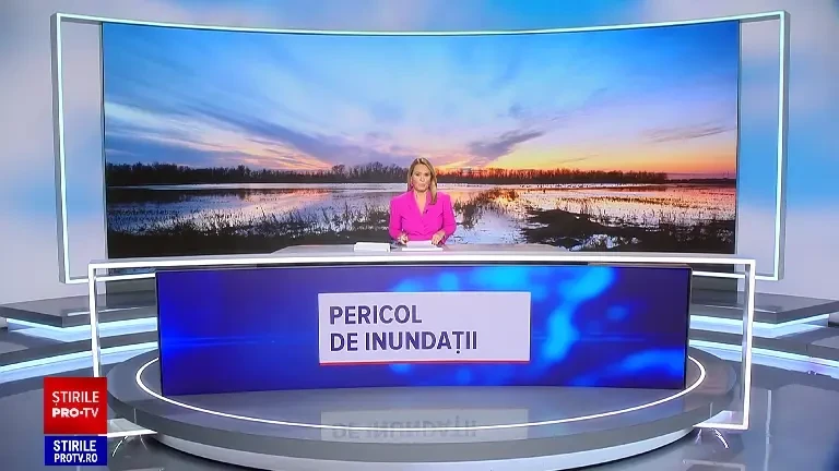 Ploile torențiale au provocat inundații serioase în mai multe județe. Un tânăr surprins de viitură, salvat în ultima clipă