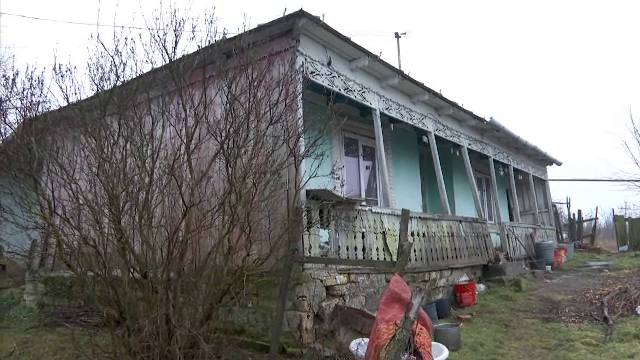 O femeie din Iași a fost ucisă de concubin, la o lună după ce fusese violată de un minor. Bărbatul o bănuia de infidelitate