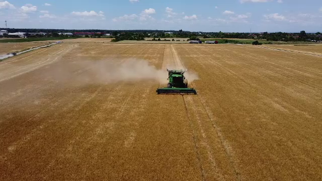 Terenurile agricole din Rom&acirc;nia au devenit mai scumpe ca &icirc;n Franța: &rdquo;O anomalie&rdquo;. Țara unde un hectar costă 200.000 de euro