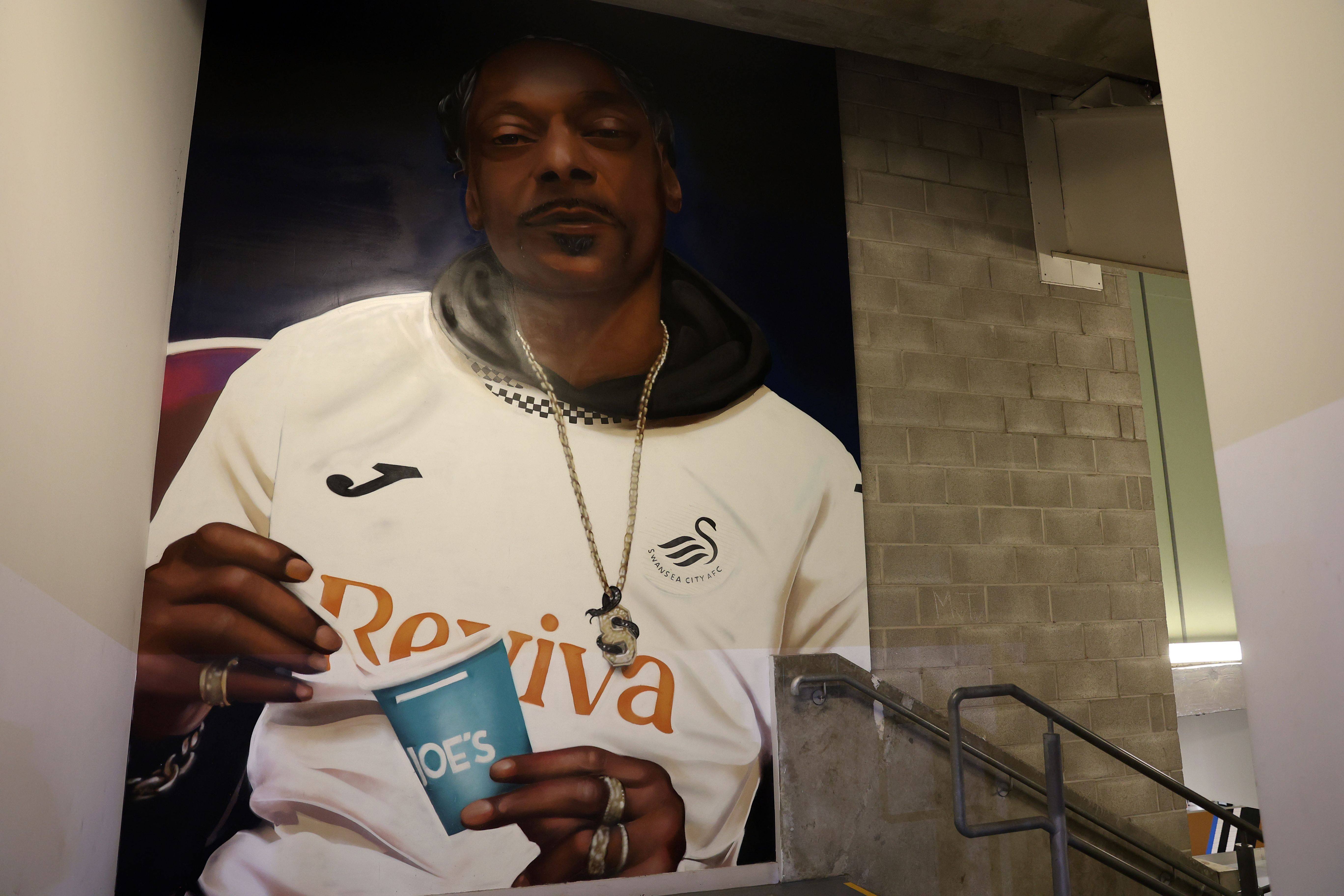 Snoop Dogg își propune să facă din Swansea un „nume global”