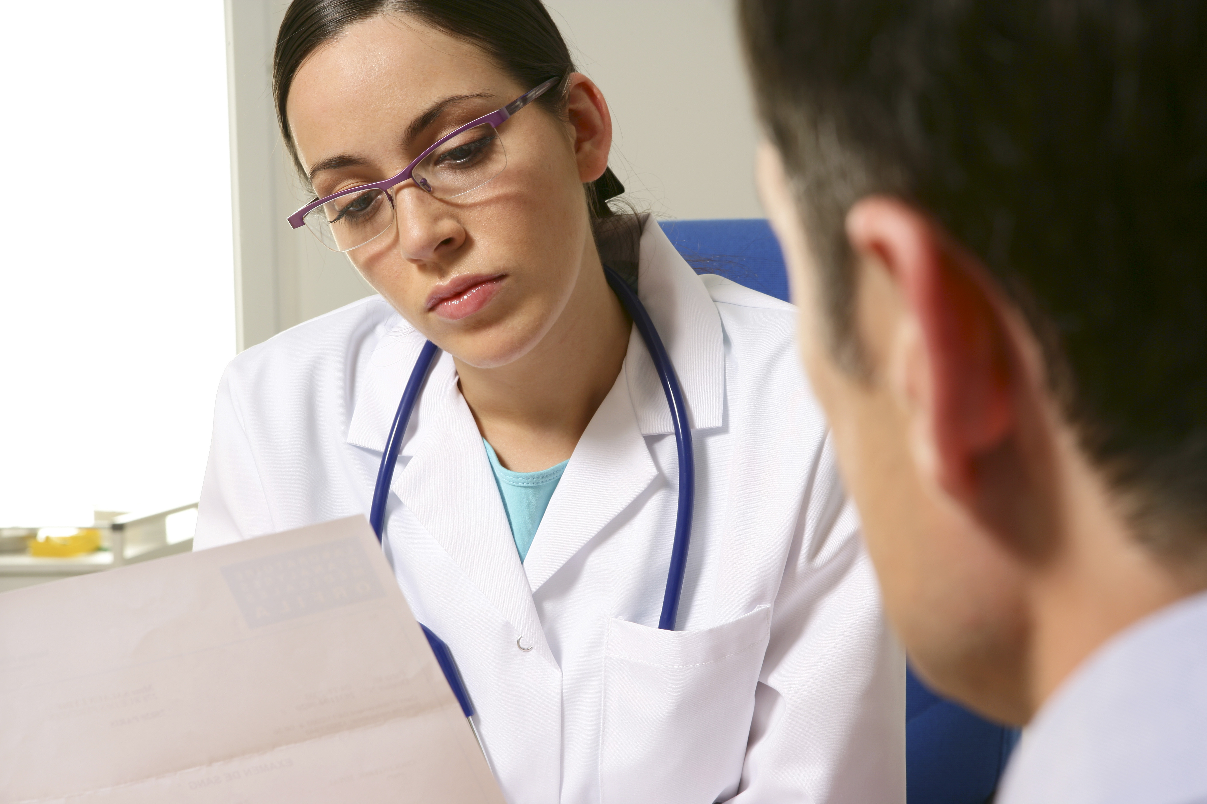 Obezitatea crește riscul de cancer de colon. Motivul pentru care bărbații sunt mai expuși decât femeile