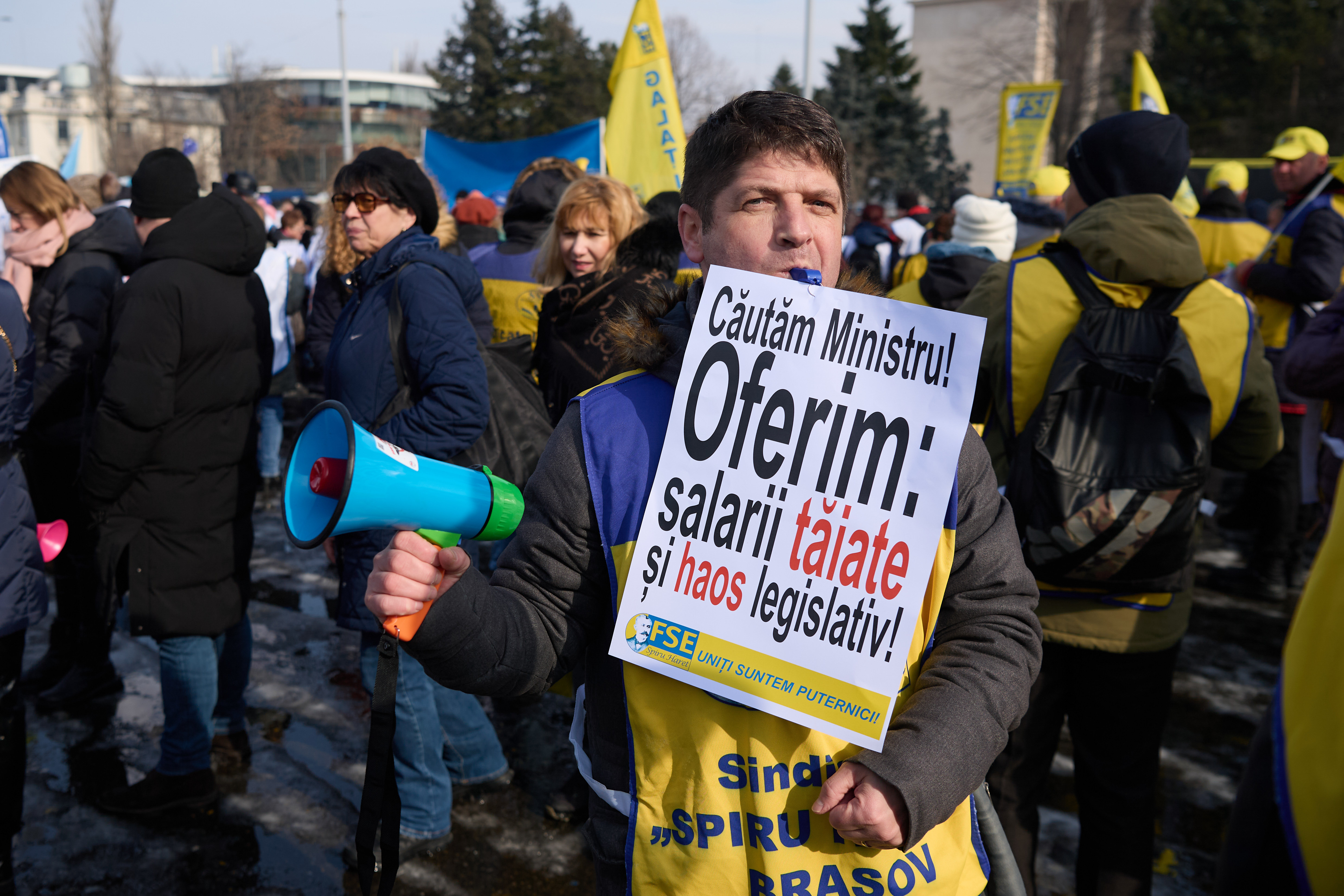 Profesorii amenință cu greva generală și iau &icirc;n calcul boicotarea examenelor. Guvernul nu a reacționat la noul protest