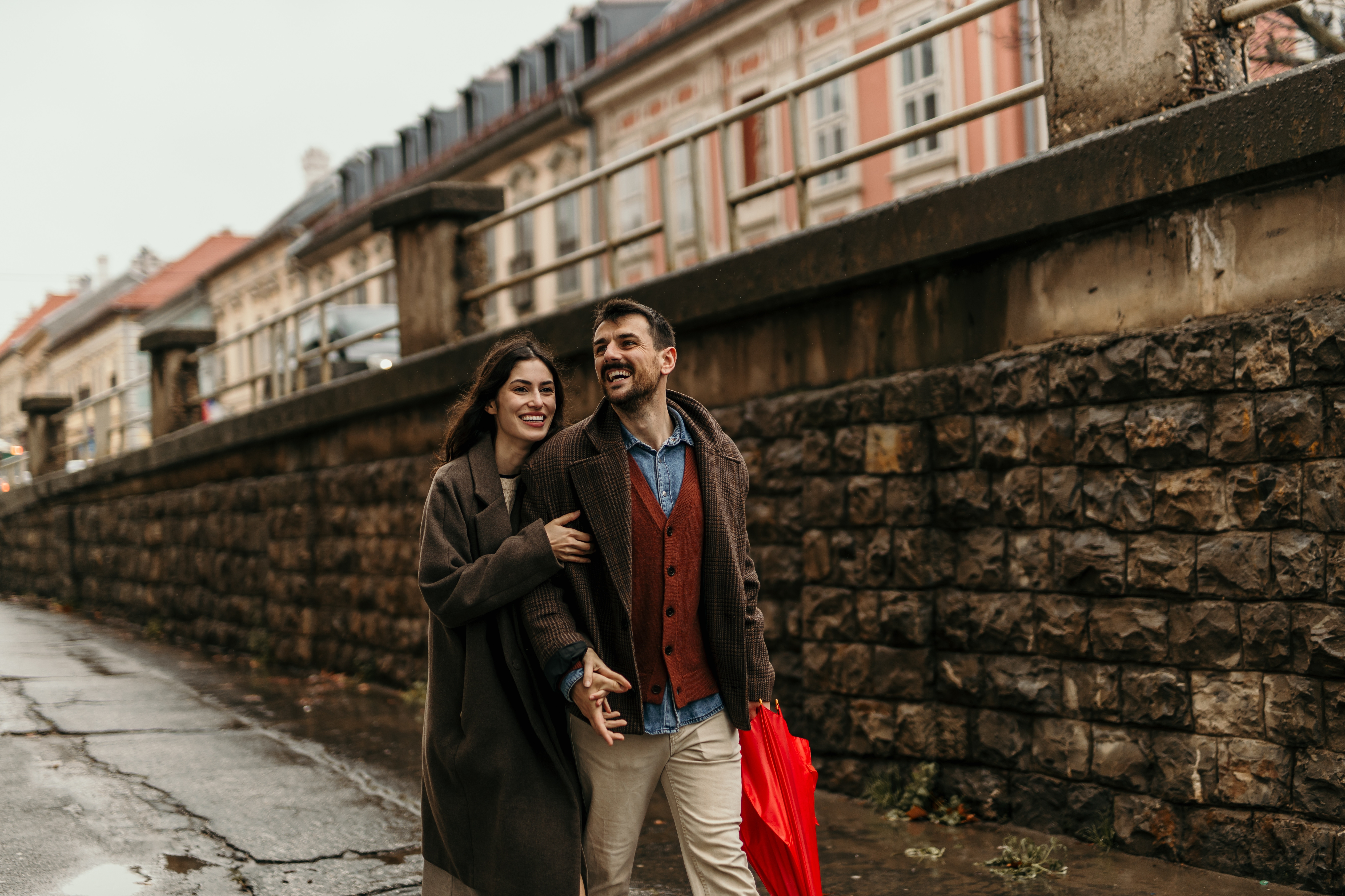 Unde să pleci în Europa de Ziua îndrăgostiților cu bilete de avion ieftine. Destinații de Valentine’s Day 2026