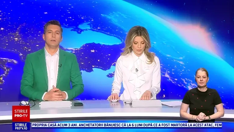 Accident spectaculos în Ilfov. Un turc a sărit cu mașina peste un sens giratoriu și s-a oprit pe acoperișul unui magazin