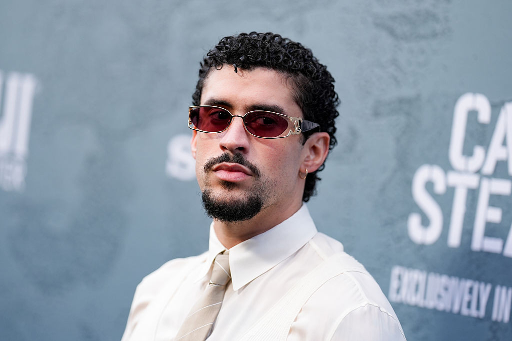 Cine este Bad Bunny, artistul care va c&acirc;nta la Super Bowl. Inspirația pentru numele lui de scenă | GALERIE FOTO