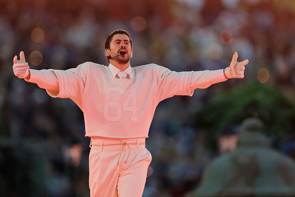 Bad Bunny a făcut spectacol la Super Bowl. A adus un omagiu pentru Puerto Rico | GALERIE FOTO